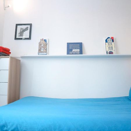 La Petite Maison Des Halles Apartment Тур Екстериор снимка
